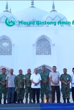 Pangdam XIX/TT Dampingi Menhan RI Tinjau Galangan di Batam, hingga Resmikan Masjid